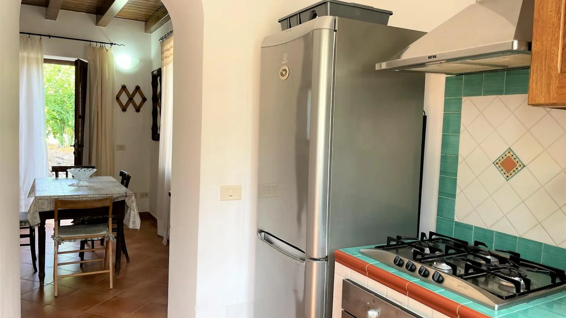 Casa Didime, Al Centro Di Malfa A Soli 600 Mt Dalla Spiaggia